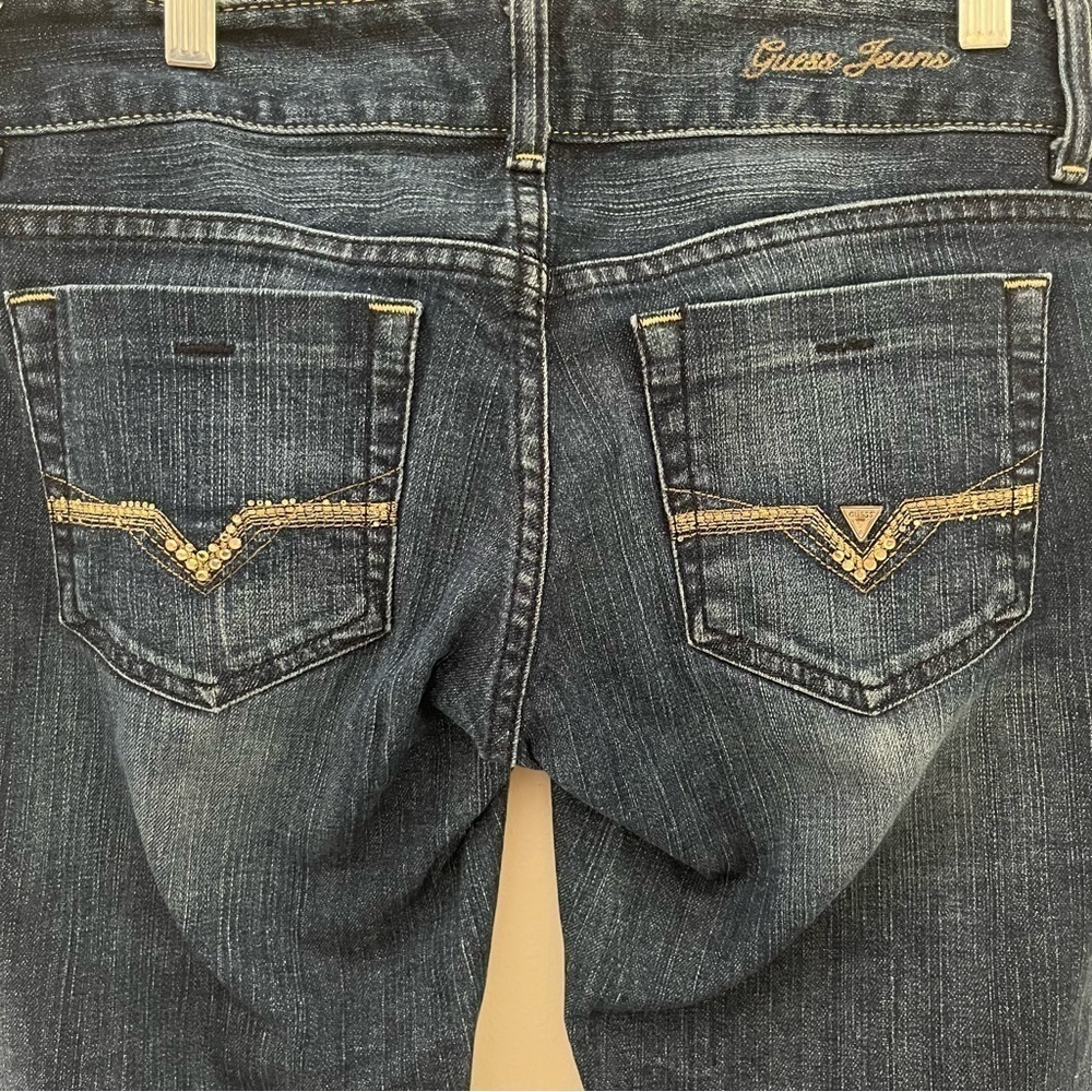 Guess Women’s daredevil skinny leg stretch jeans with embellished back pockets